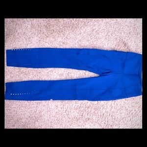 Lululemon workout pants size 2